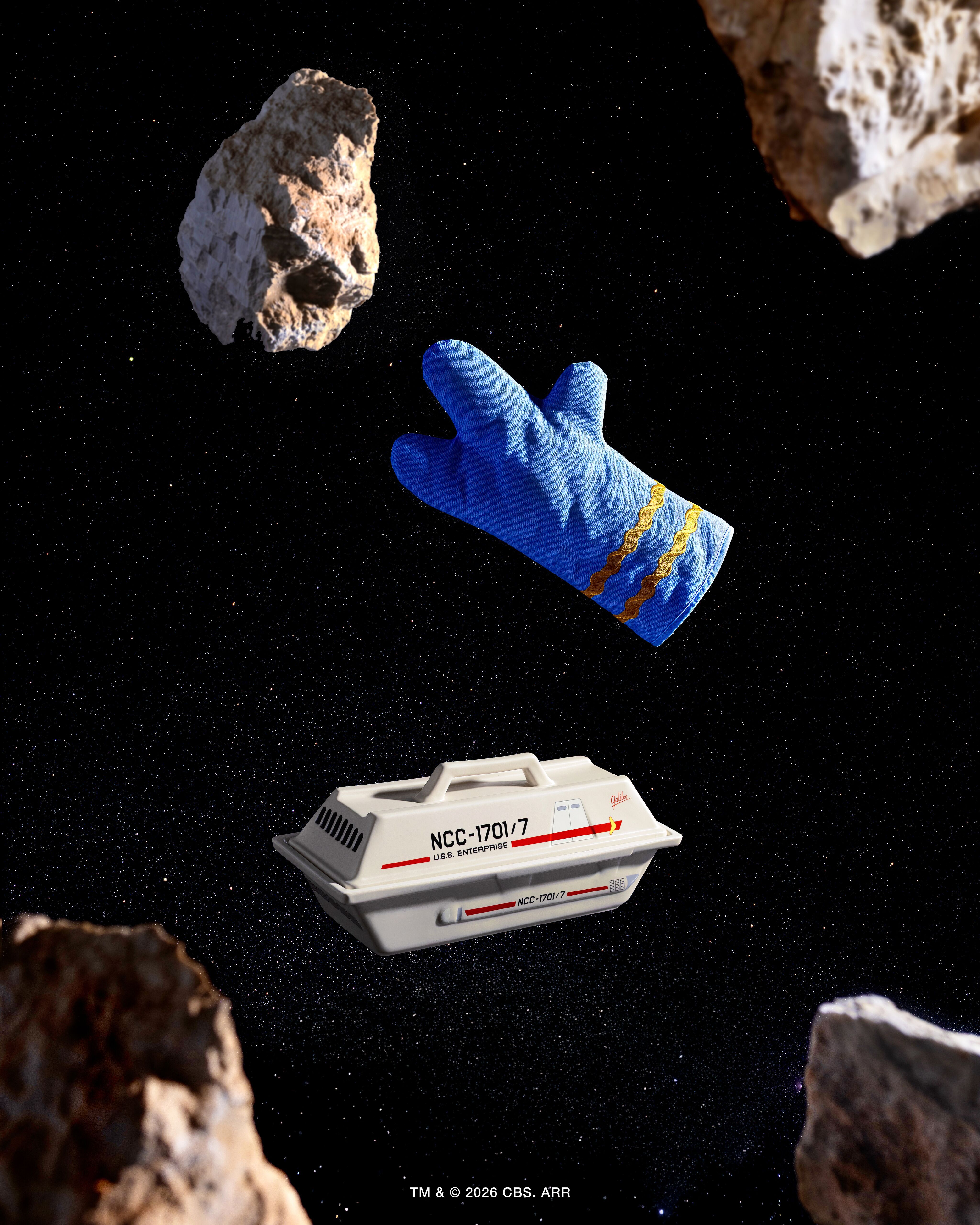 Le Creuset Star Trek Collection